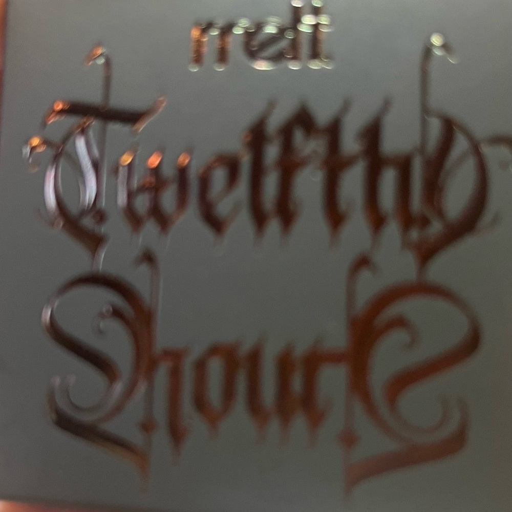 Melt Cosmetics - Picture 2 of 7